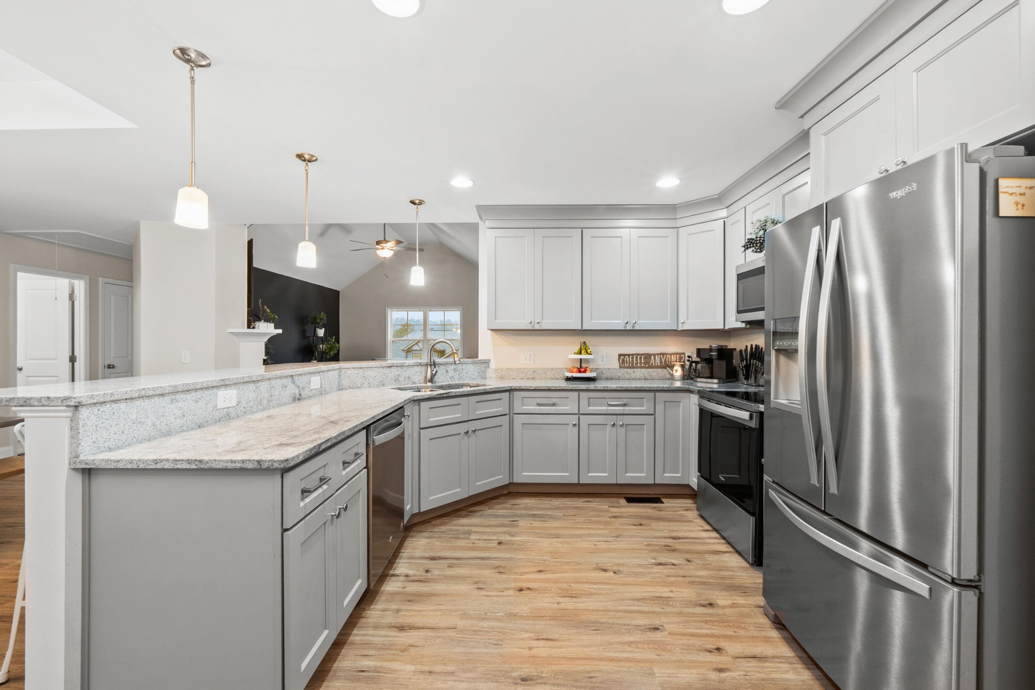 6864 Steep Hill Ooltewah TN 37363