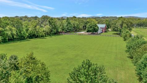 1605 Big Springs Road Lebanon TN 37087