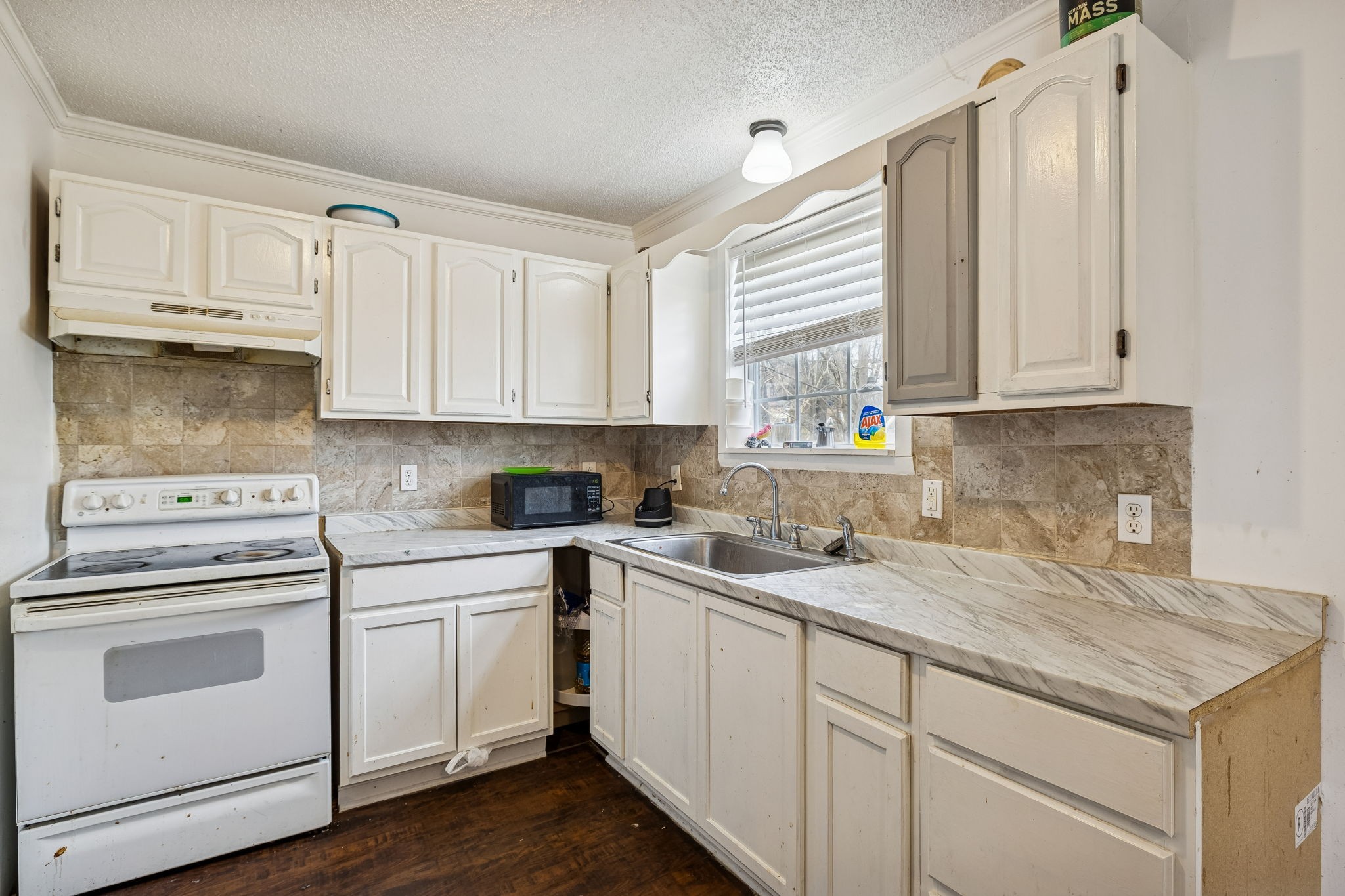 1554 Cherry Tree Drive Clarksville TN 37042