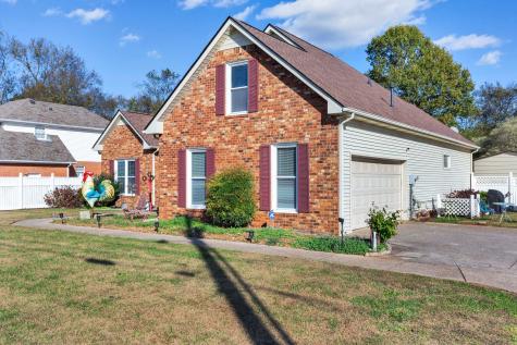 2264 Alydar Run Murfreesboro TN 37127