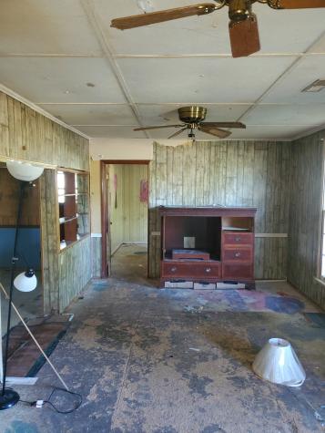 2040 Collinwood Highway Collinwood TN 38450