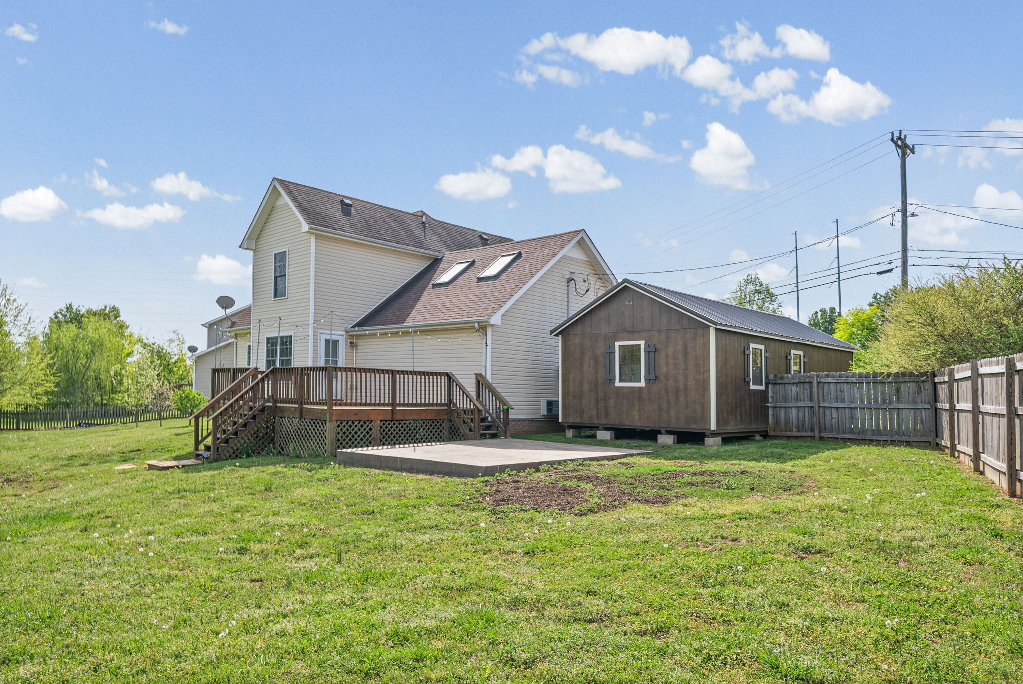 1209 Shorehaven Drive Clarksville TN 37042