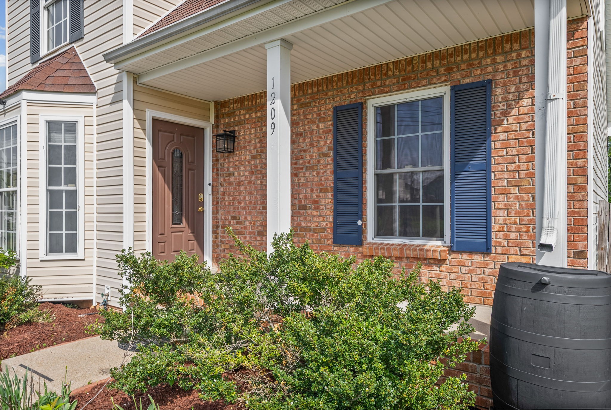 1209 Shorehaven Drive Clarksville TN 37042