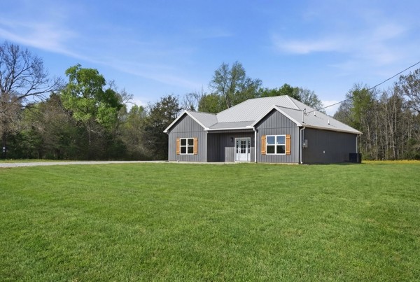 1180 Belfast Farmington Road Lewisburg TN 37091