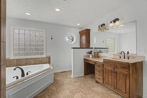 206 Blue Ribbon Parkway Shelbyville TN 37160
