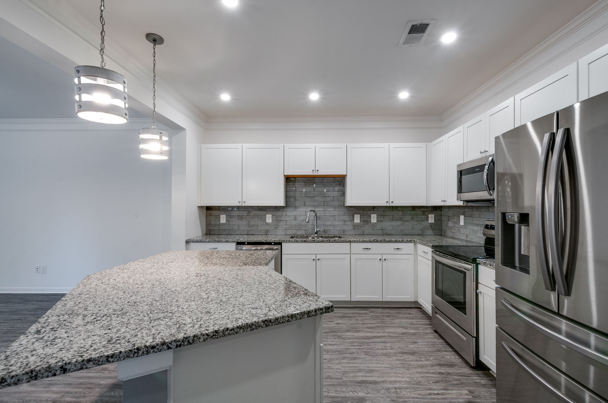 2817 Dixie Road Columbia TN 38401