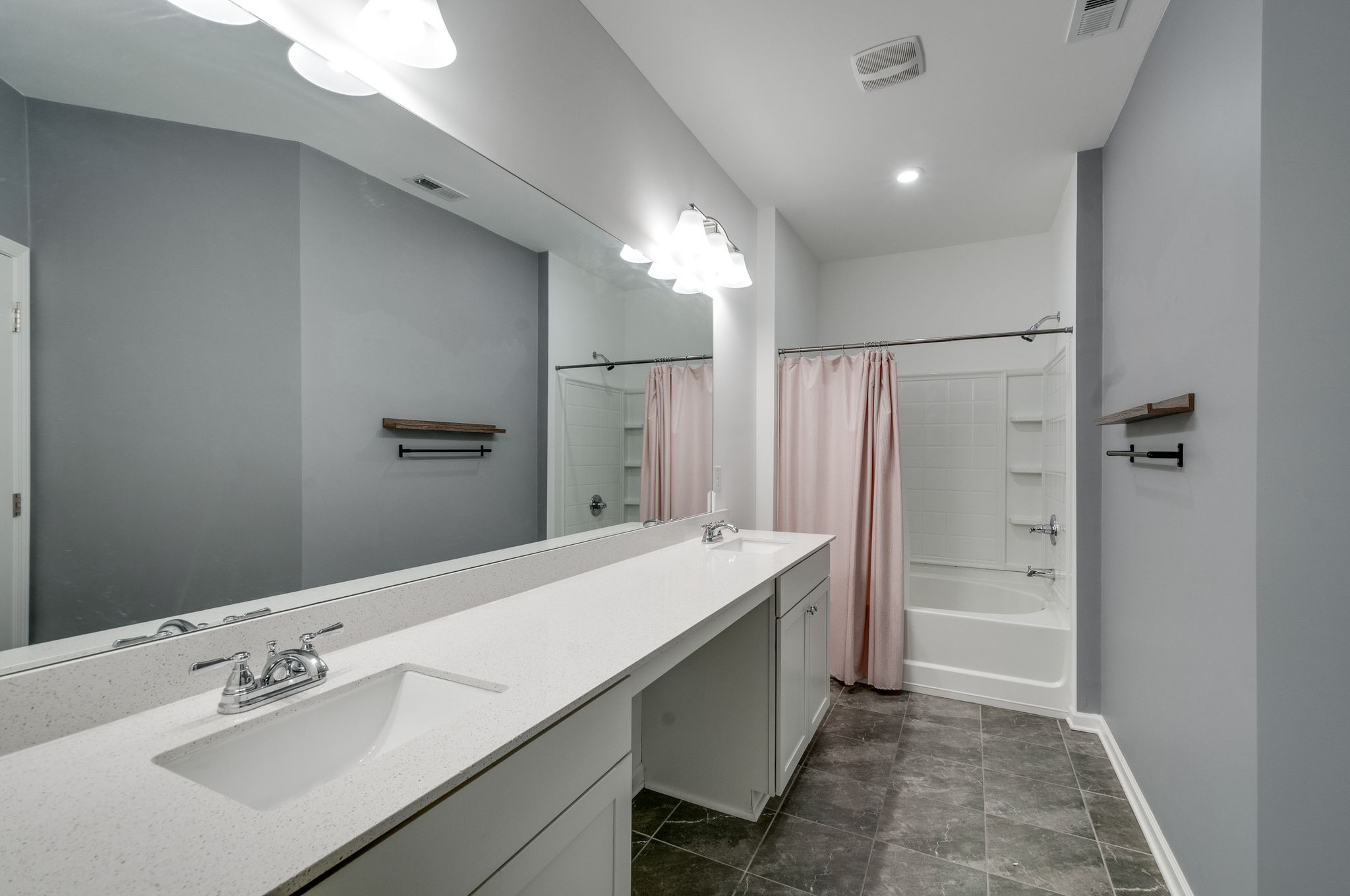 2817 Dixie Road Columbia TN 38401