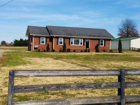 7947 E Gum Road Murfreesboro TN 37127