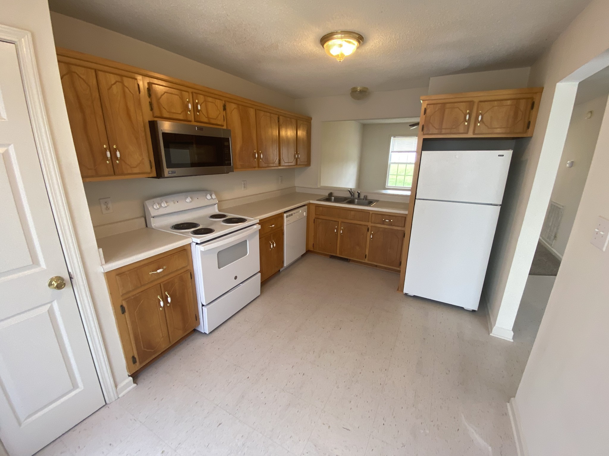237 Tree Line Drive Oak Grove KY 42262