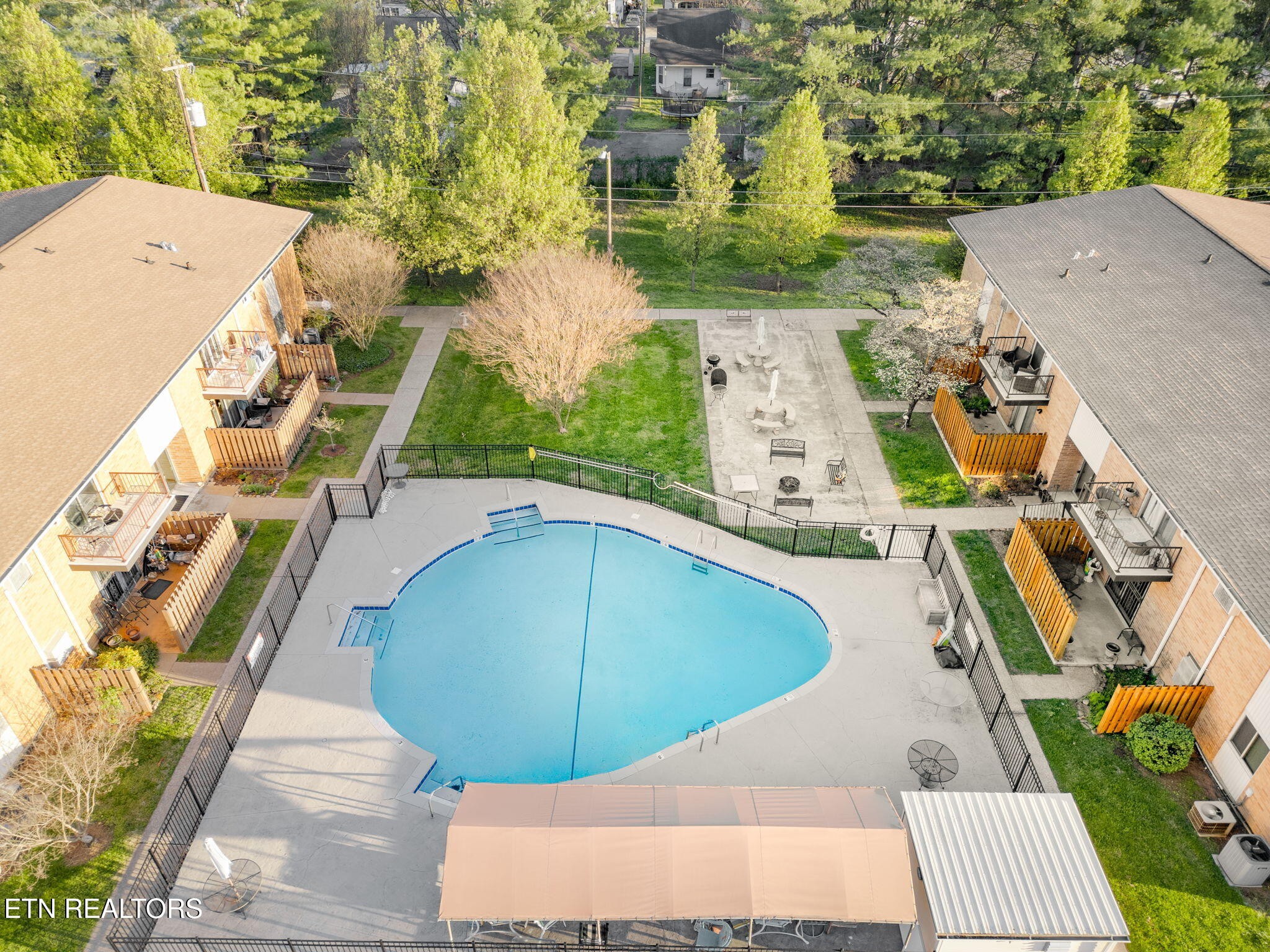 3104 N Broadway Street Knoxville TN 37917