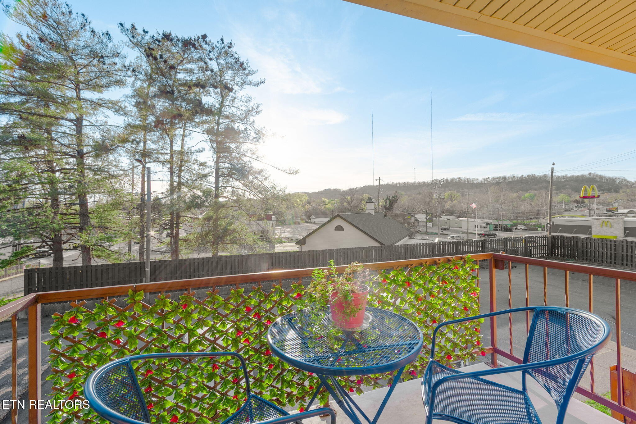 3104 N Broadway Street Knoxville TN 37917