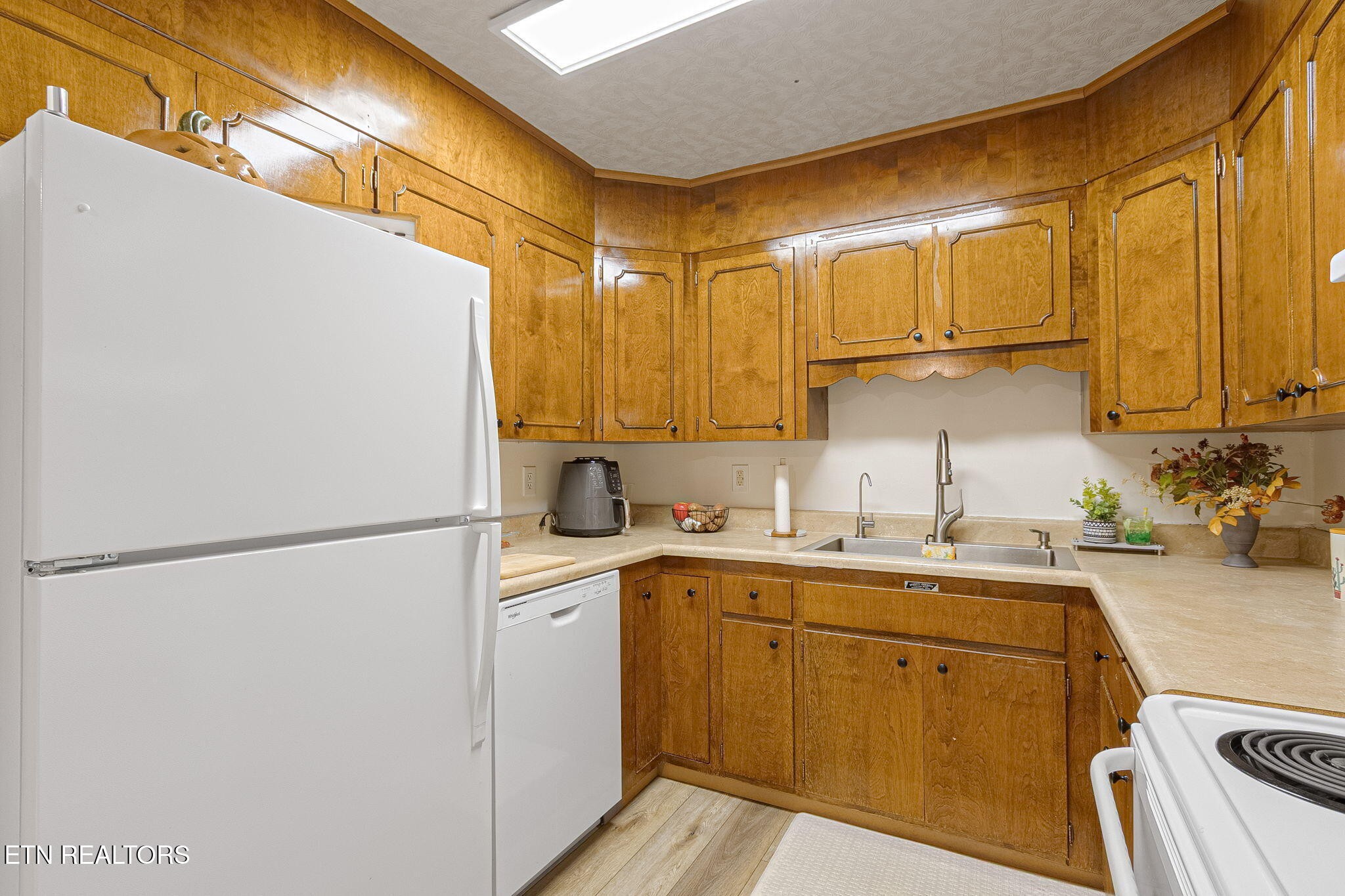 3104 N Broadway Street Knoxville TN 37917