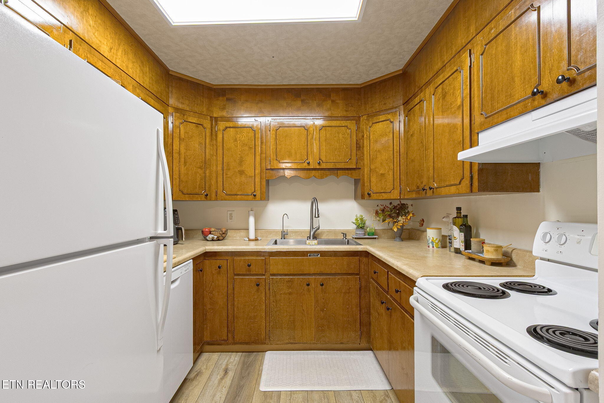 3104 N Broadway Street Knoxville TN 37917