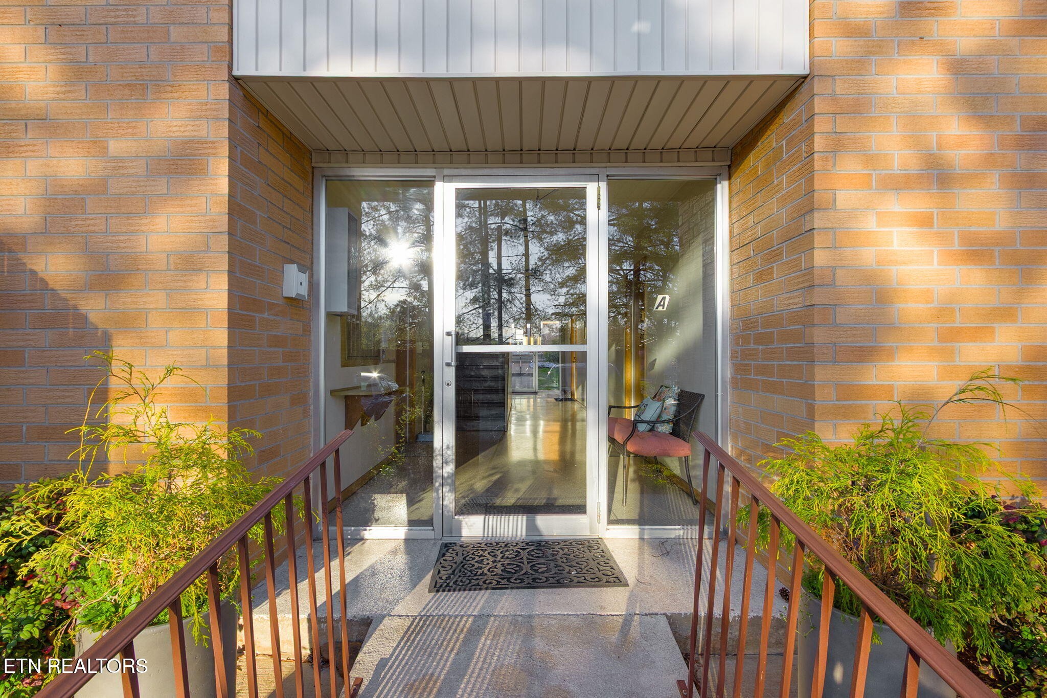 3104 N Broadway Street Knoxville TN 37917