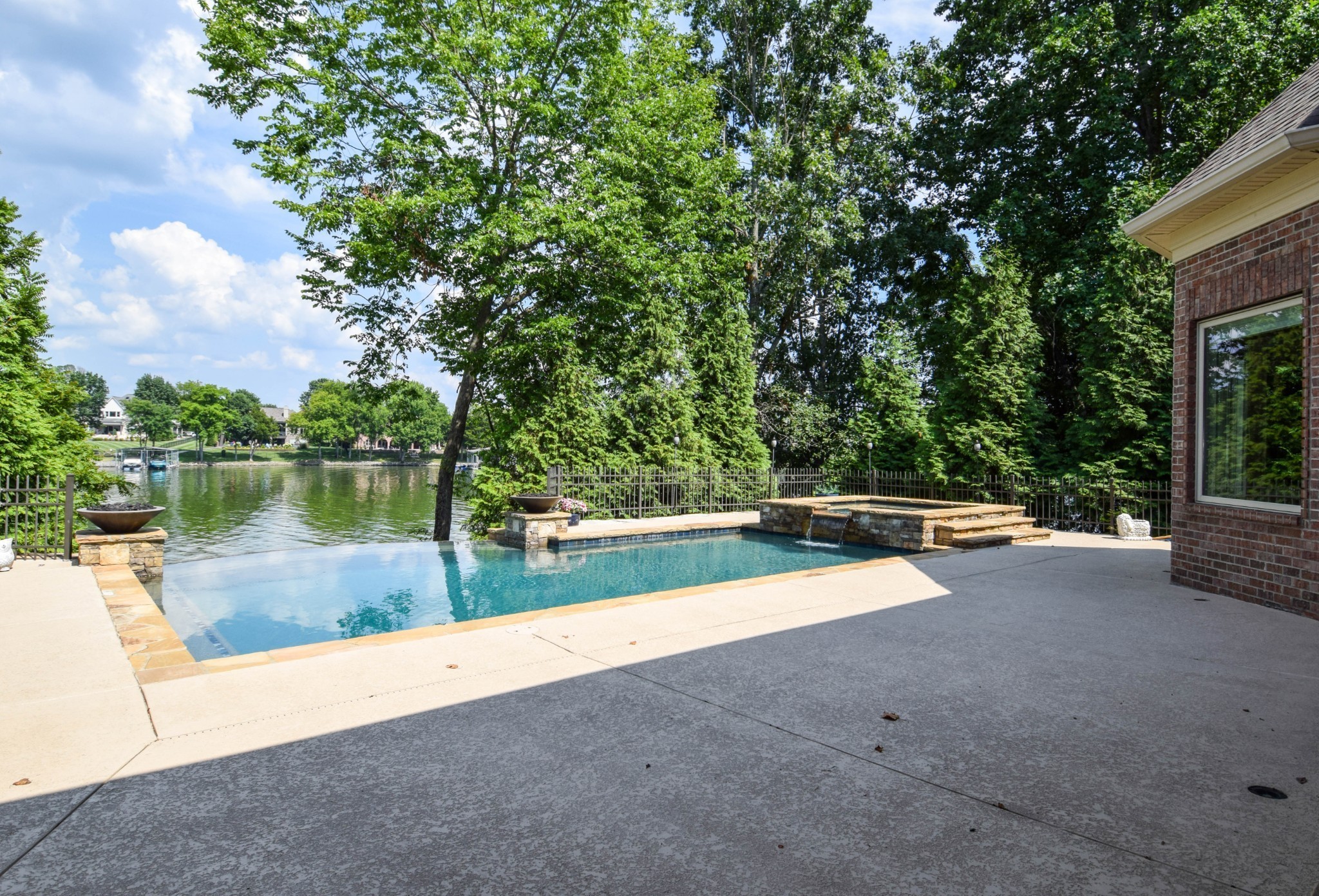 1463 Rozella Way Gallatin TN 37066