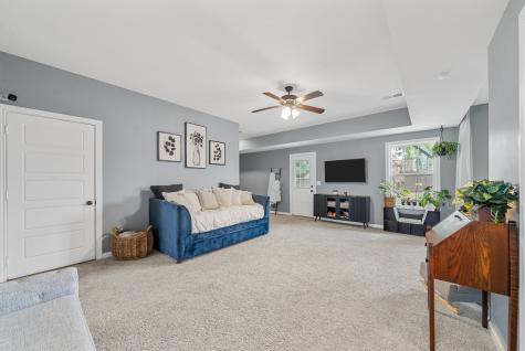 1563 Variance Drive Clarksville TN 37042