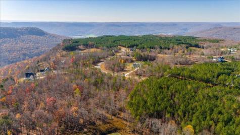 3685 Crockett Point Jasper TN 37347