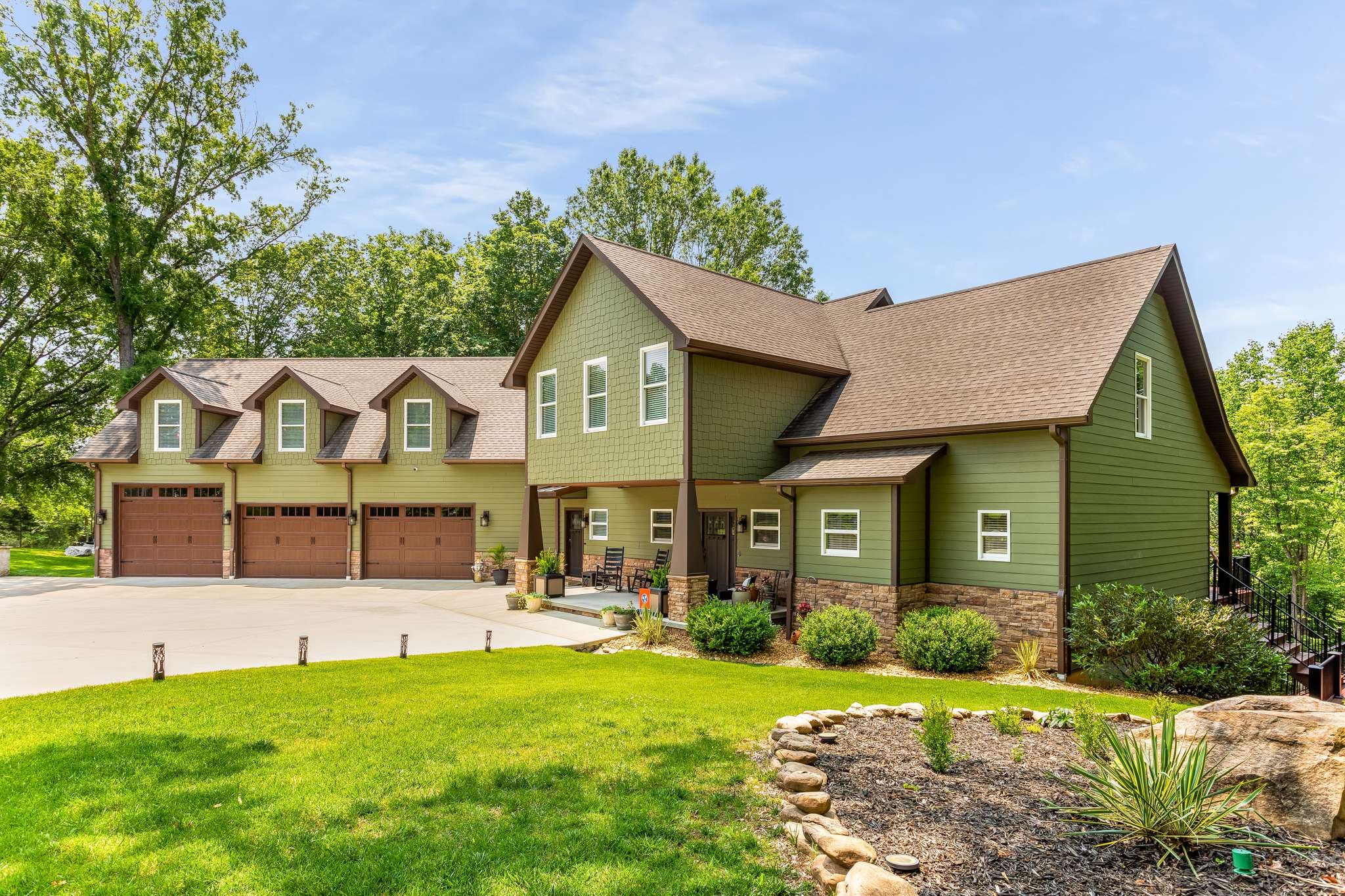 21 W Rockcrest Circle Winchester TN 37398