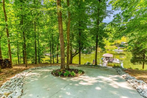 21 W Rockcrest Circle Winchester TN 37398