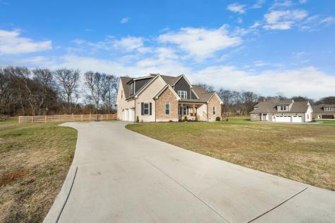 8005 Traditions Lane Columbia TN 38401