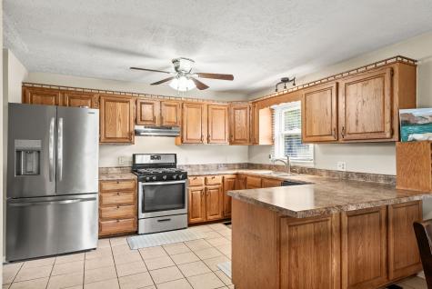 674 Lakeside Drive Springfield TN 37172