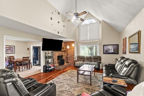 674 Lakeside Drive Springfield TN 37172