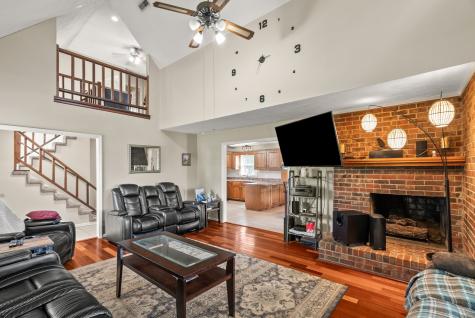 674 Lakeside Drive Springfield TN 37172