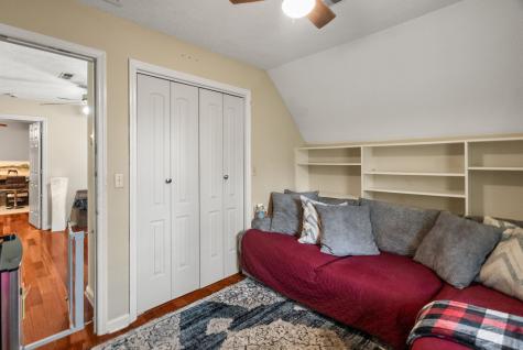 674 Lakeside Drive Springfield TN 37172
