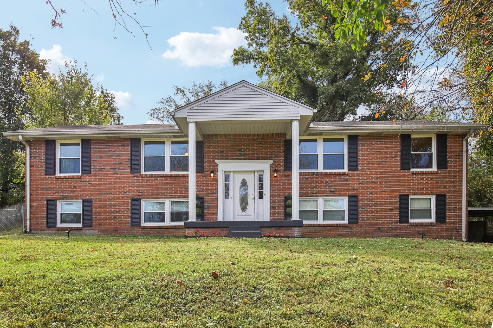 2411 Cloverdale Road Nashville TN 37214