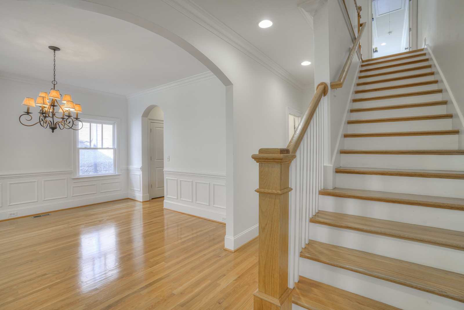 1800B Ashwood Avenue Nashville TN 37212