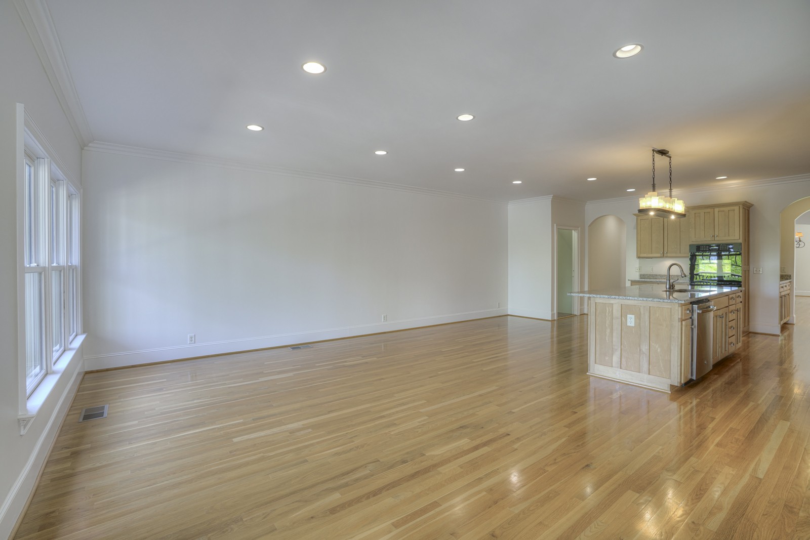 1800B Ashwood Avenue Nashville TN 37212