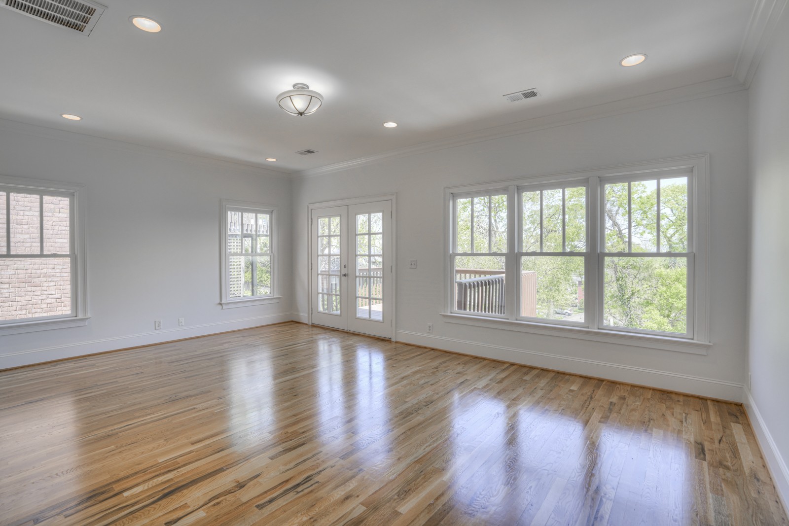 1800B Ashwood Avenue Nashville TN 37212