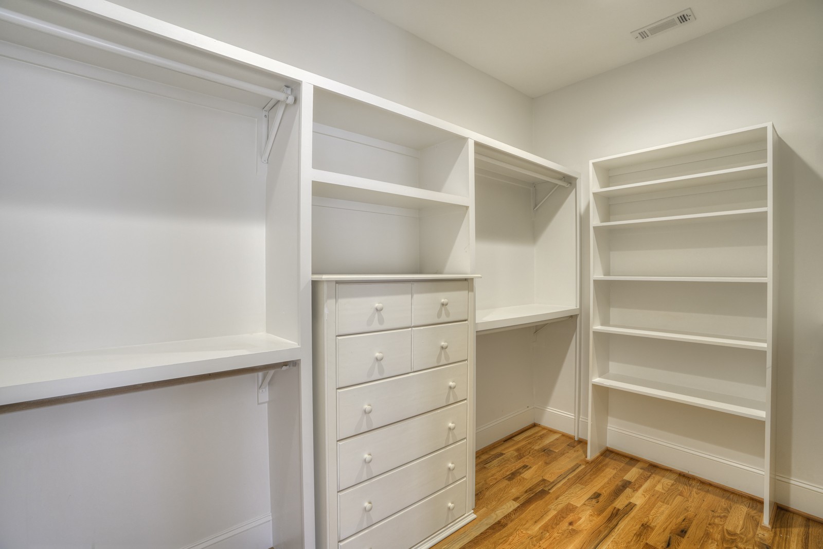 1800B Ashwood Avenue Nashville TN 37212