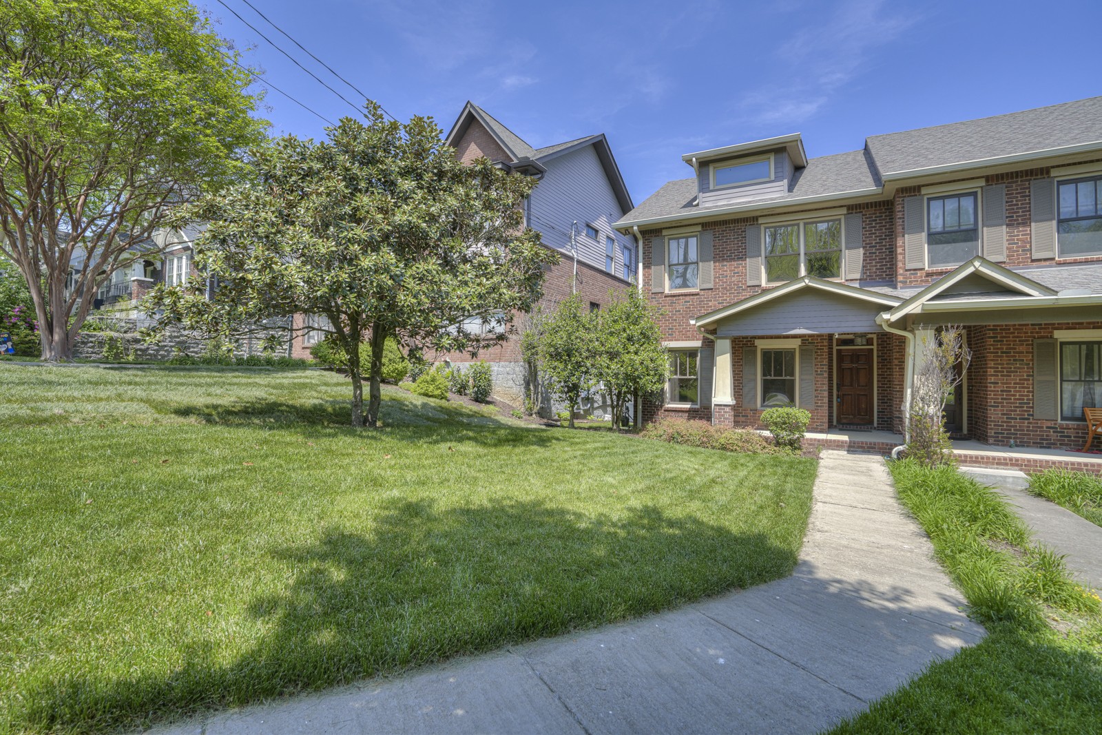 1800B Ashwood Avenue Nashville TN 37212