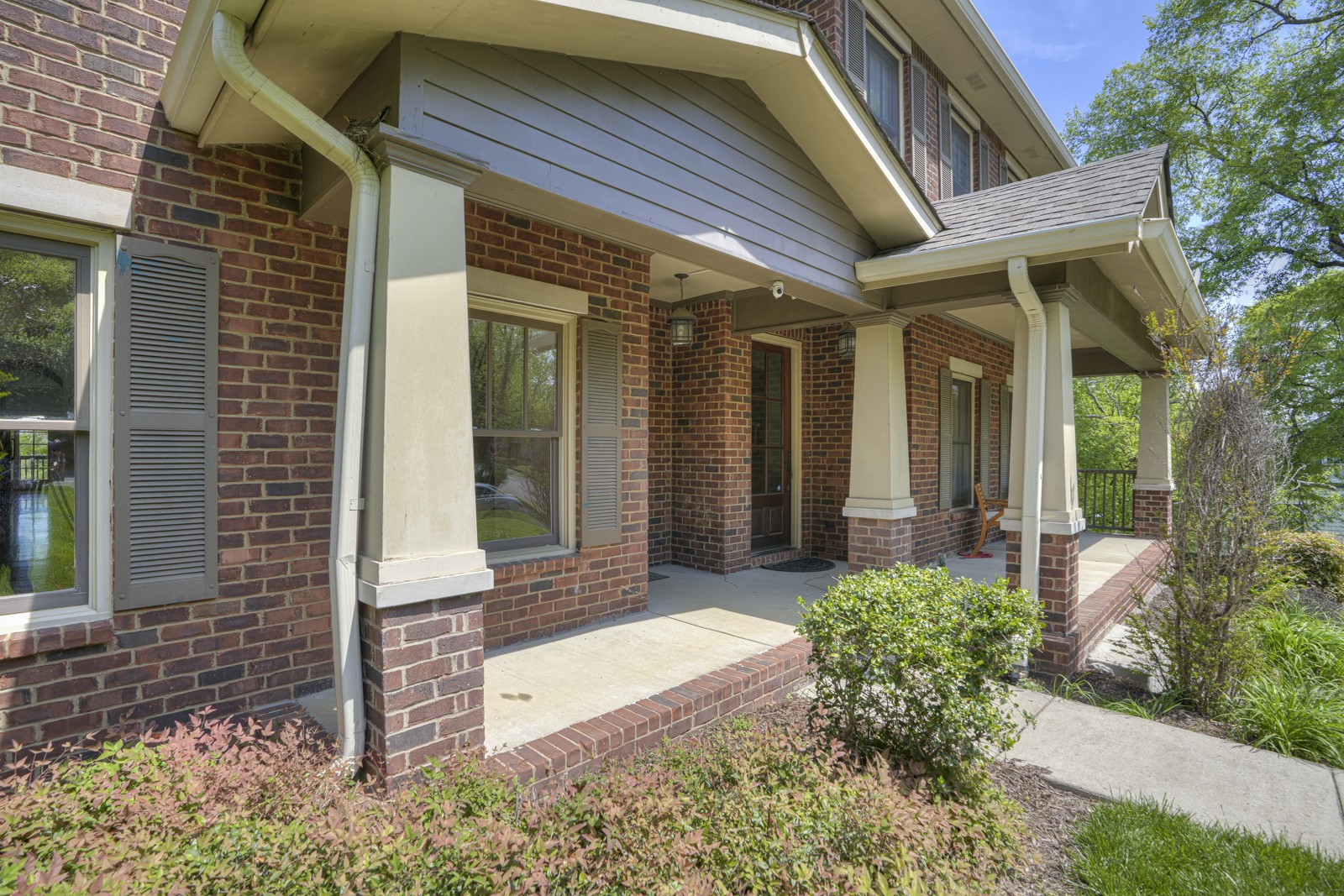 1800B Ashwood Avenue Nashville TN 37212