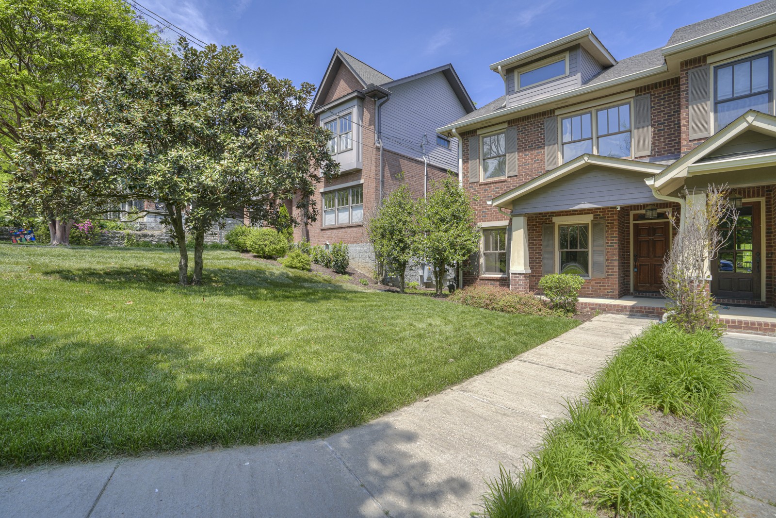 1800B Ashwood Avenue Nashville TN 37212