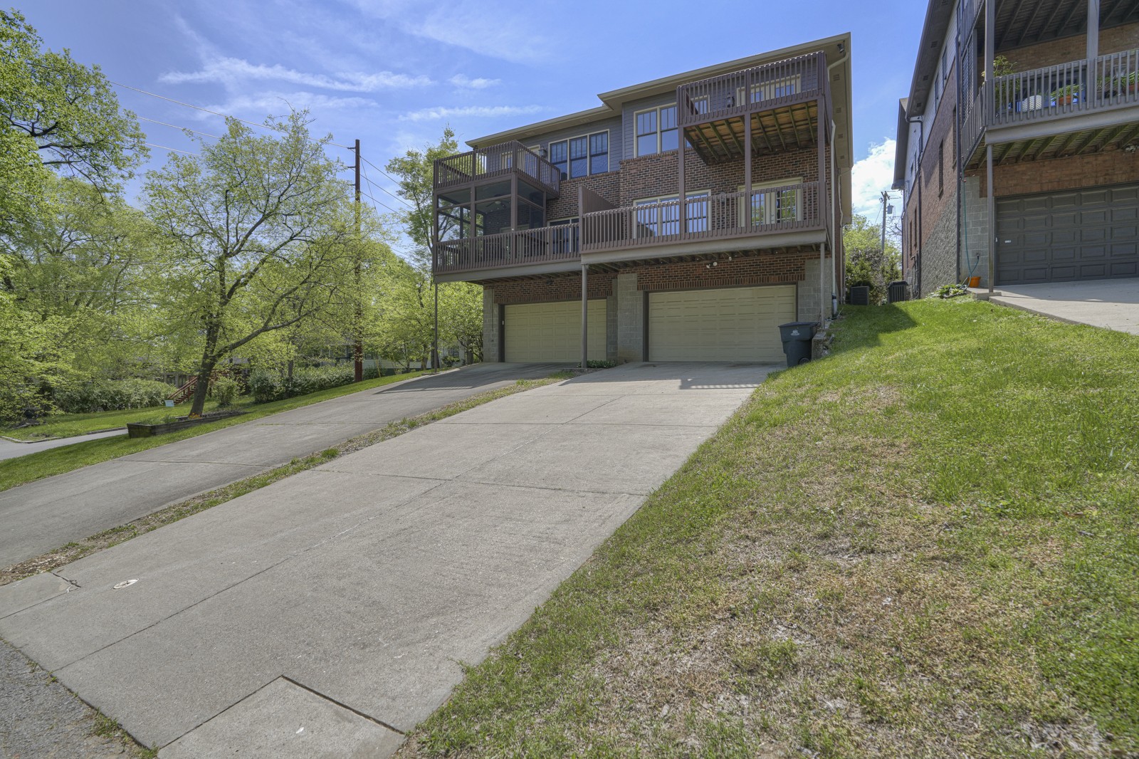1800B Ashwood Avenue Nashville TN 37212