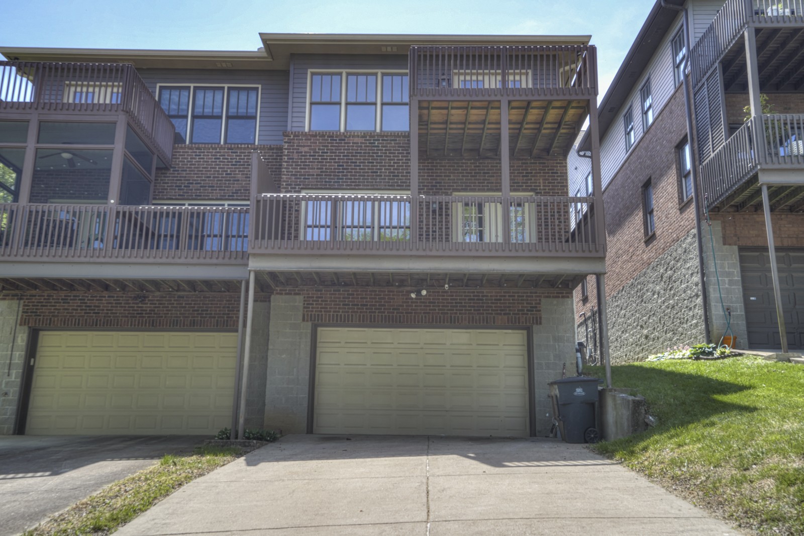 1800B Ashwood Avenue Nashville TN 37212