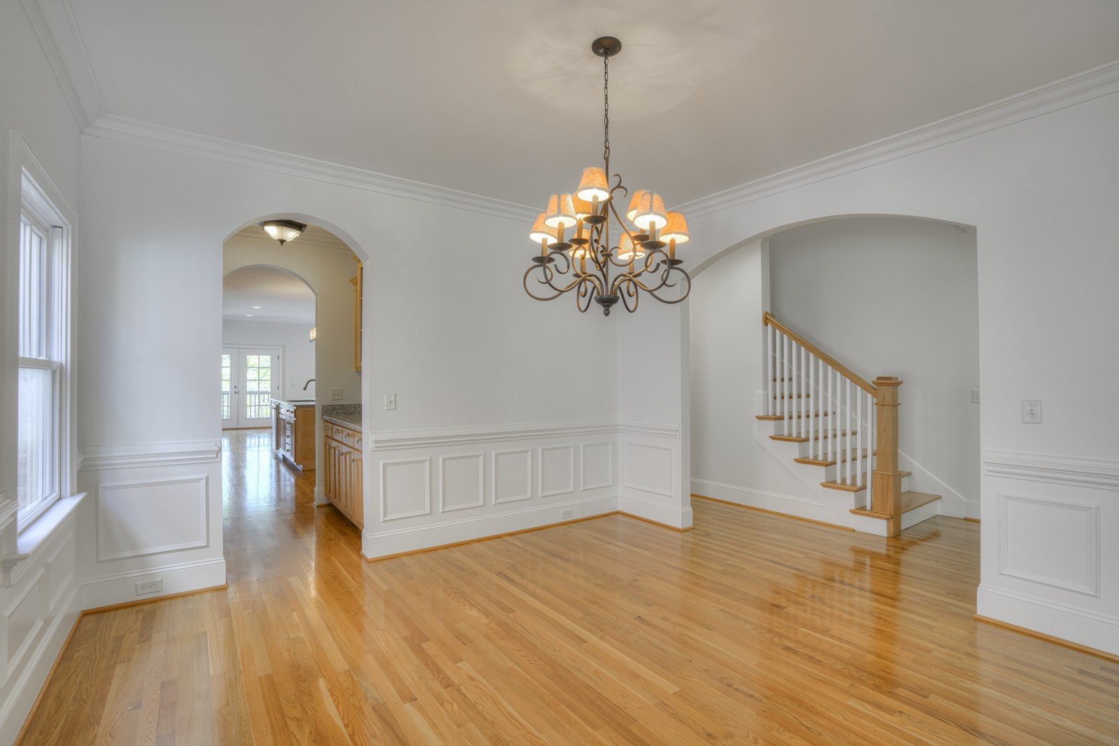 1800B Ashwood Avenue Nashville TN 37212