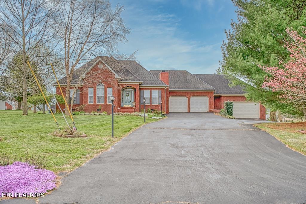 192 Landmark Circle Sparta TN 38583