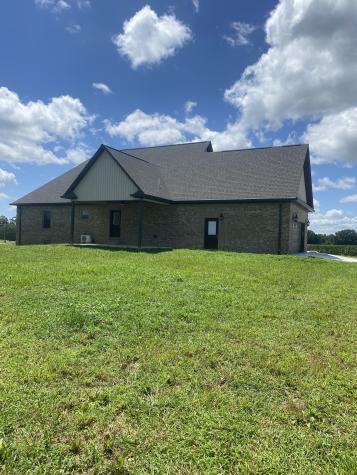 12 Mcfall Road Ethridge TN 38456
