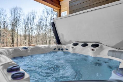 636 Raulston Falls Road Jasper TN 37347