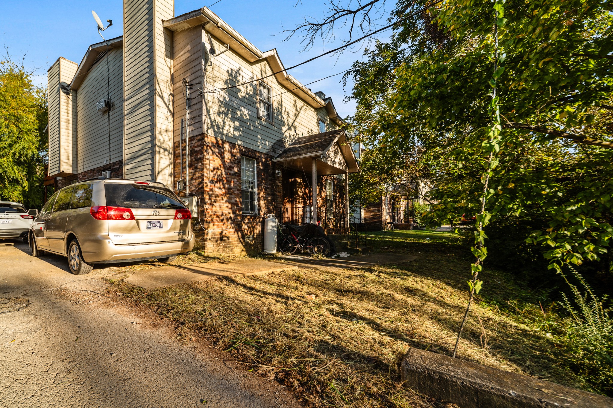 5128 Linbar Drive Nashville TN 37211