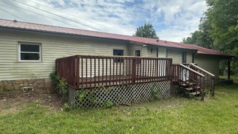9110 Old Madisonville Road Hopkinsville KY 42240