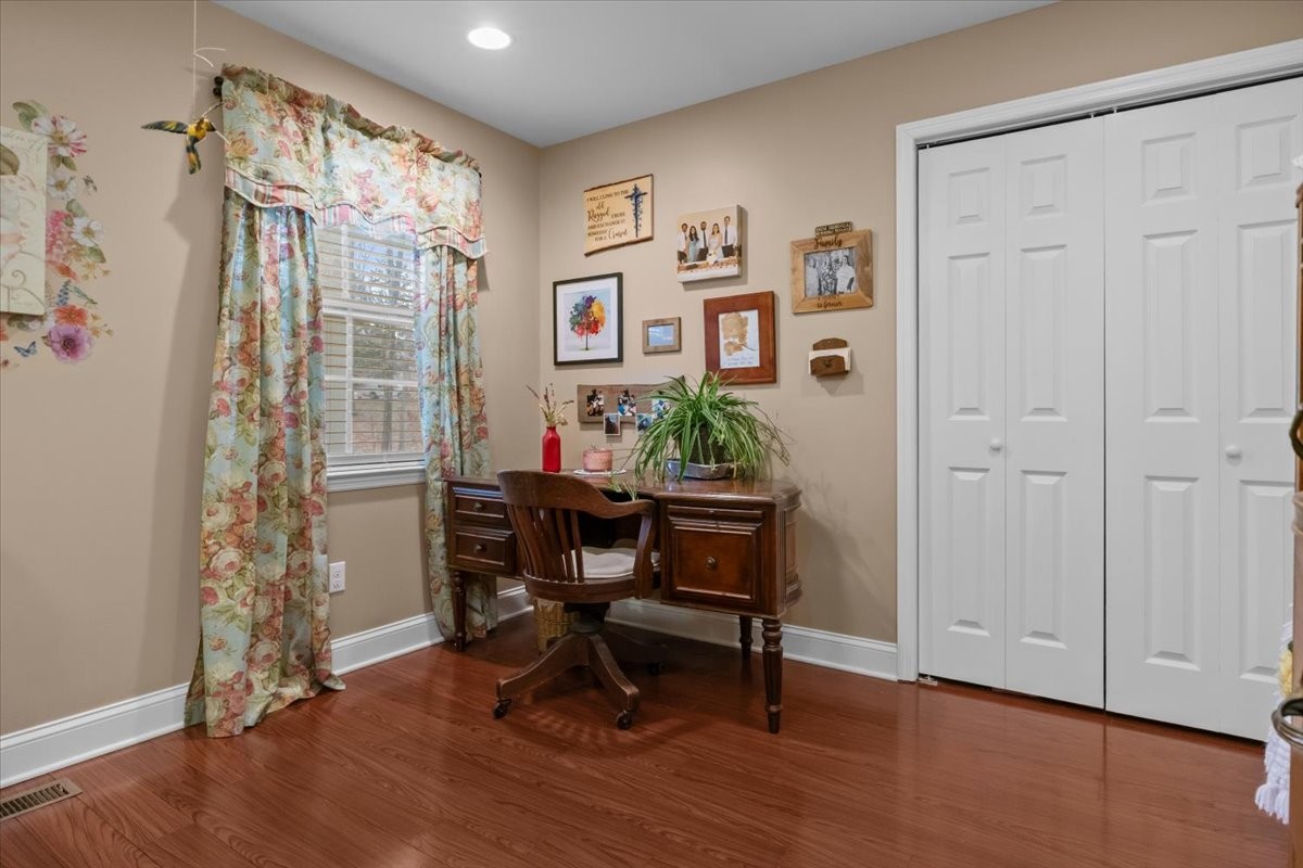 307 Crestview Drive Dickson TN 37055