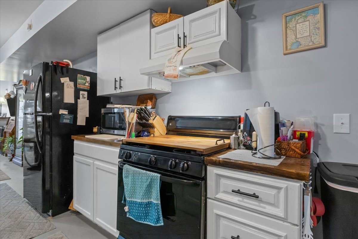 307 Crestview Drive Dickson TN 37055