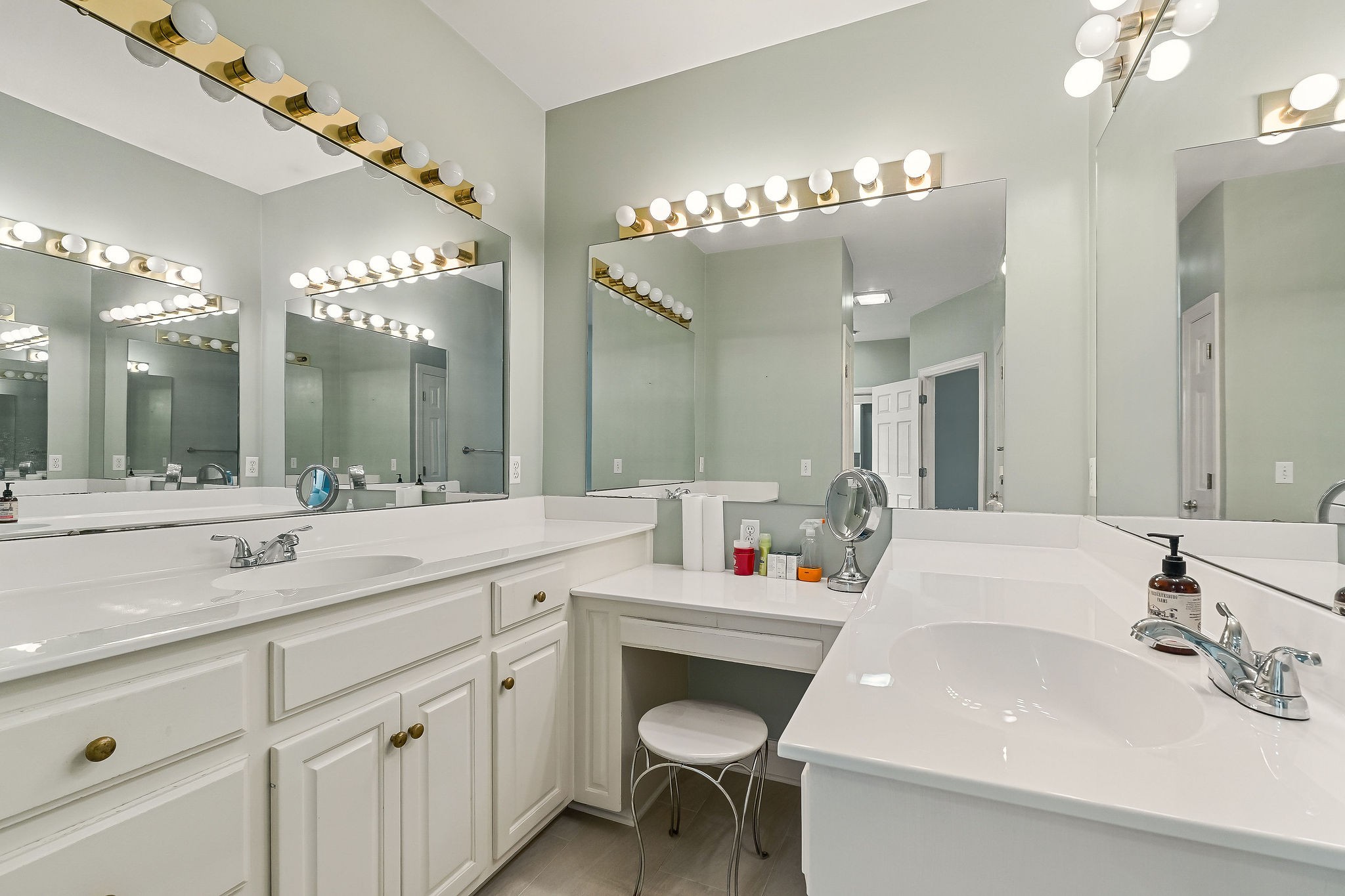 328 Riley Avenue Smithville TN 37166