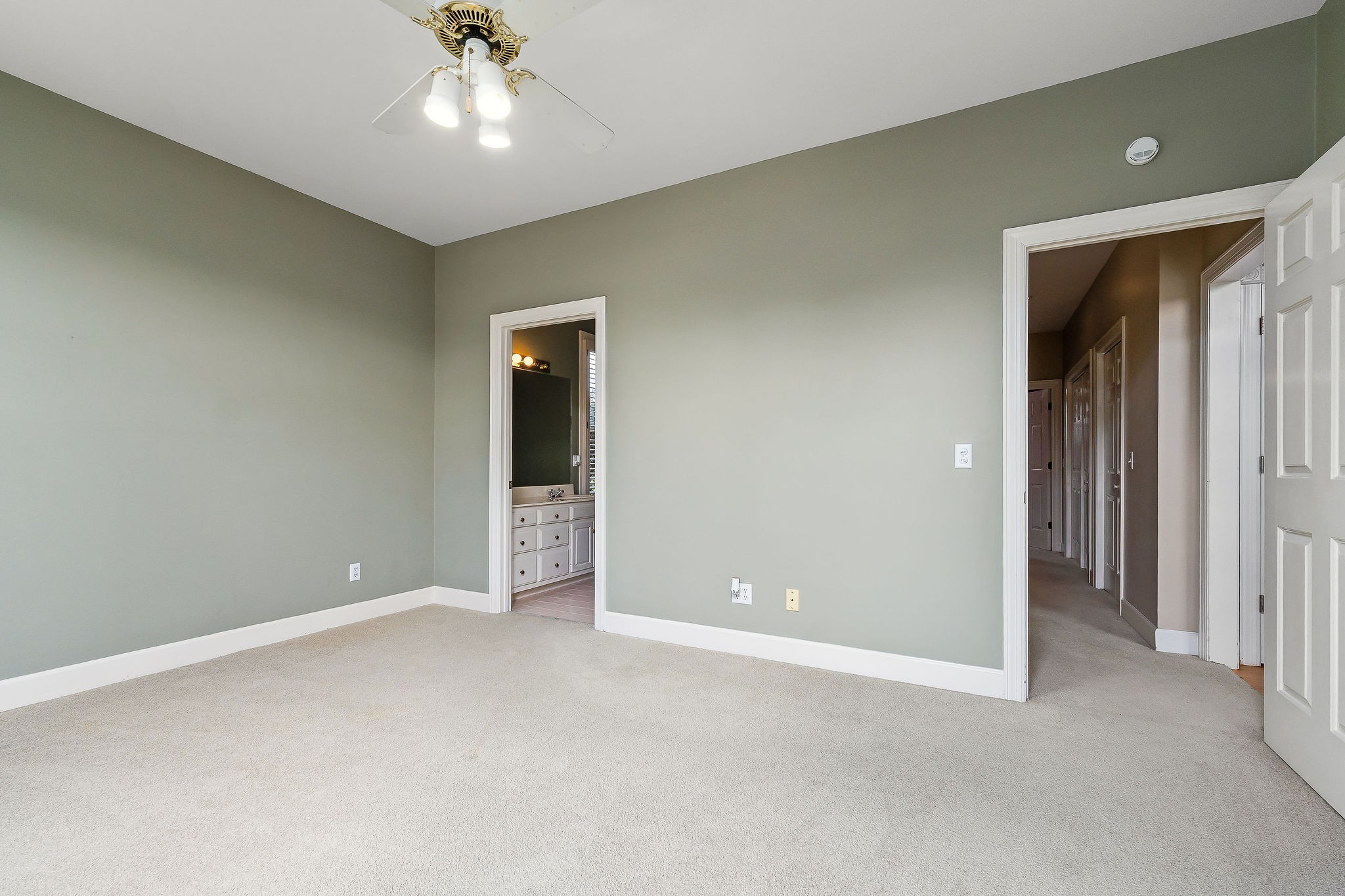 328 Riley Avenue Smithville TN 37166