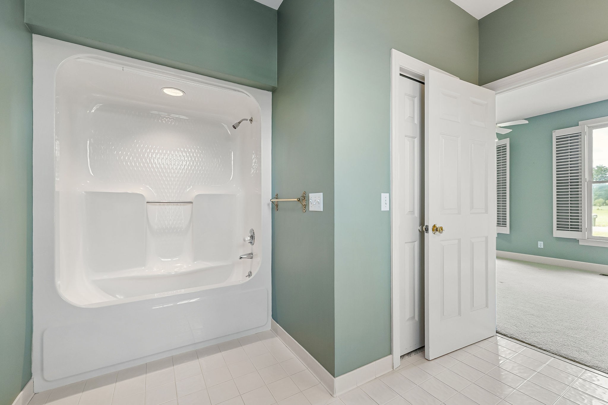 328 Riley Avenue Smithville TN 37166