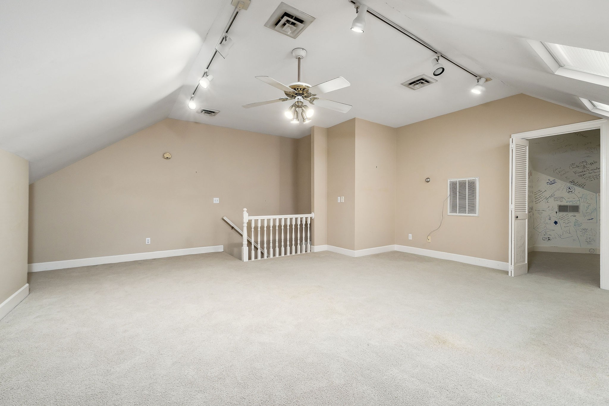 328 Riley Avenue Smithville TN 37166